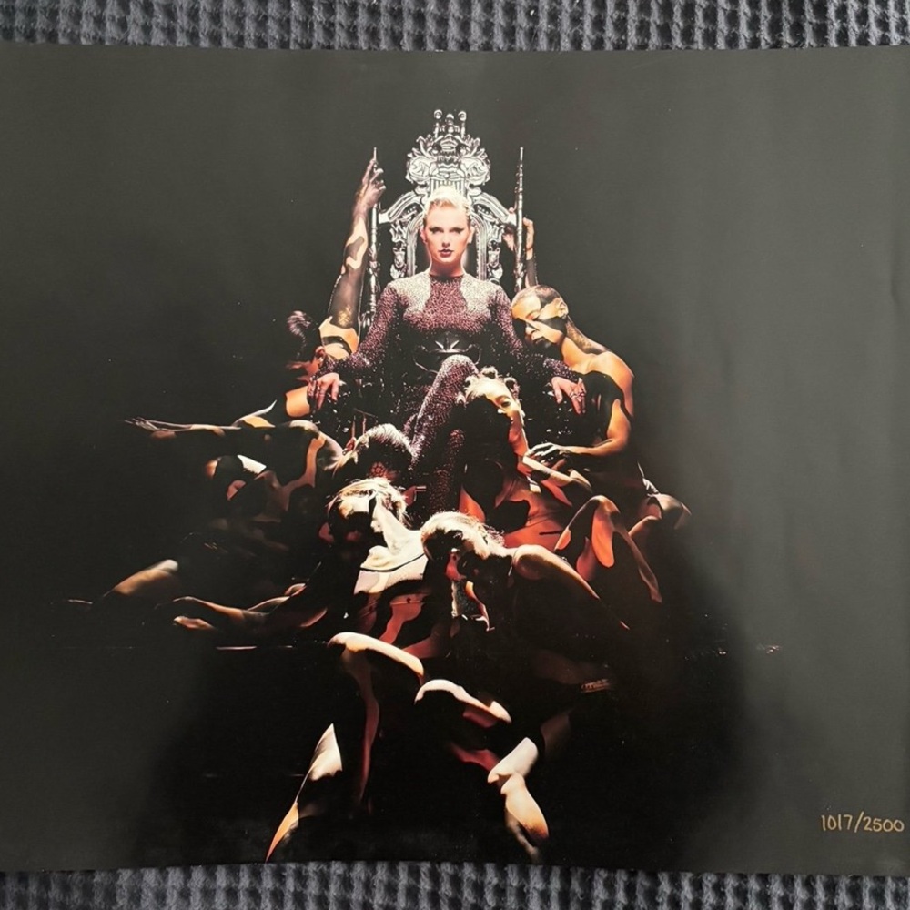 RARE Limited Edition Taylor Swift reputation Lithograph